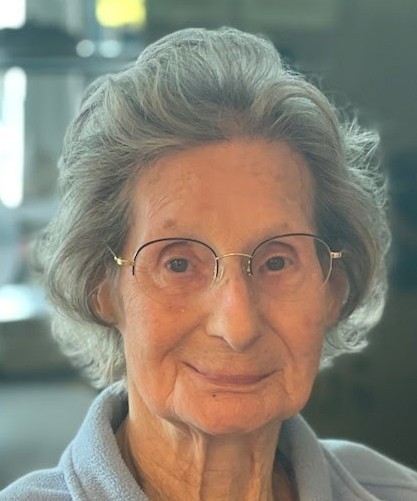 Simonne devey